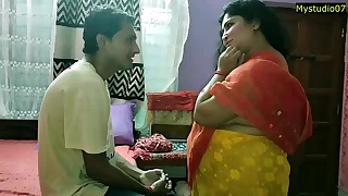 Indian Hot Bhabhi XXX sexual intercourse with Innocent Boy&excl; With Clear Audio